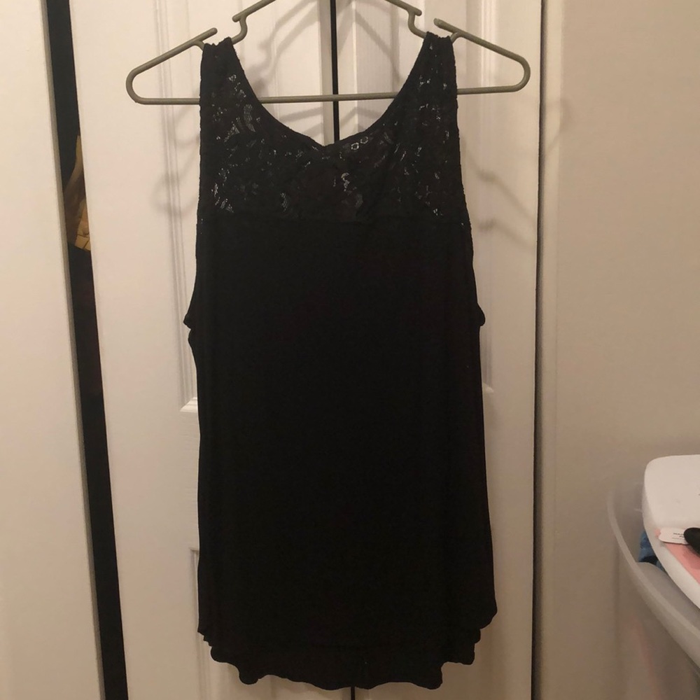 Lacey tank